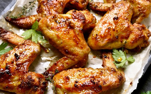 Sriracha Chicken Wings - The Spice Guy