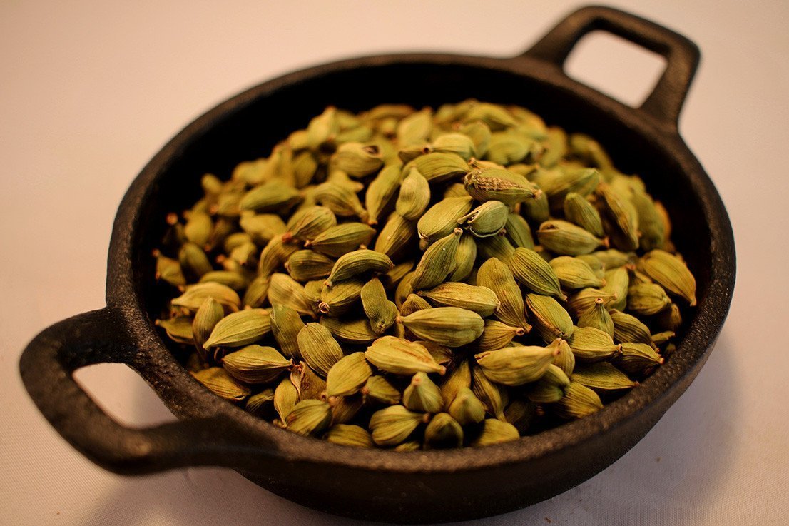 
                  
                    Cardamom - Whole - The Spice Guy
                  
                