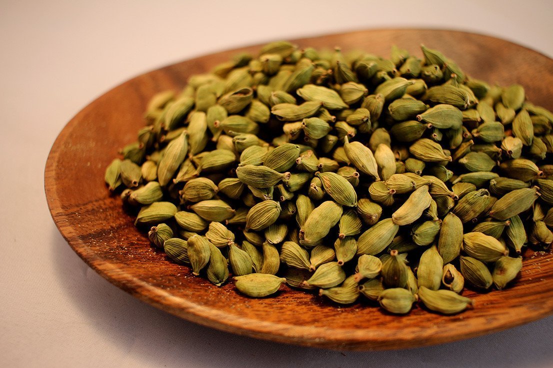 
                  
                    Cardamom - Whole - The Spice Guy
                  
                